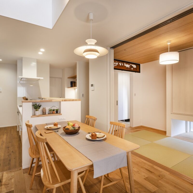 【OPEN HOUSE】木のぬくもりとともに、思い出を紡ぐ吹き抜けリビングの家